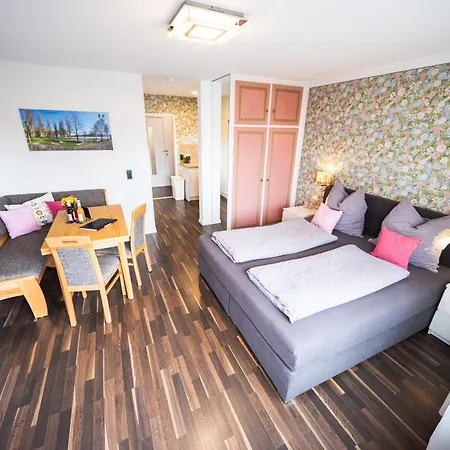 Hoeri-Nest Seeblick-Appartement Gaienhofen  Eksteriør billede