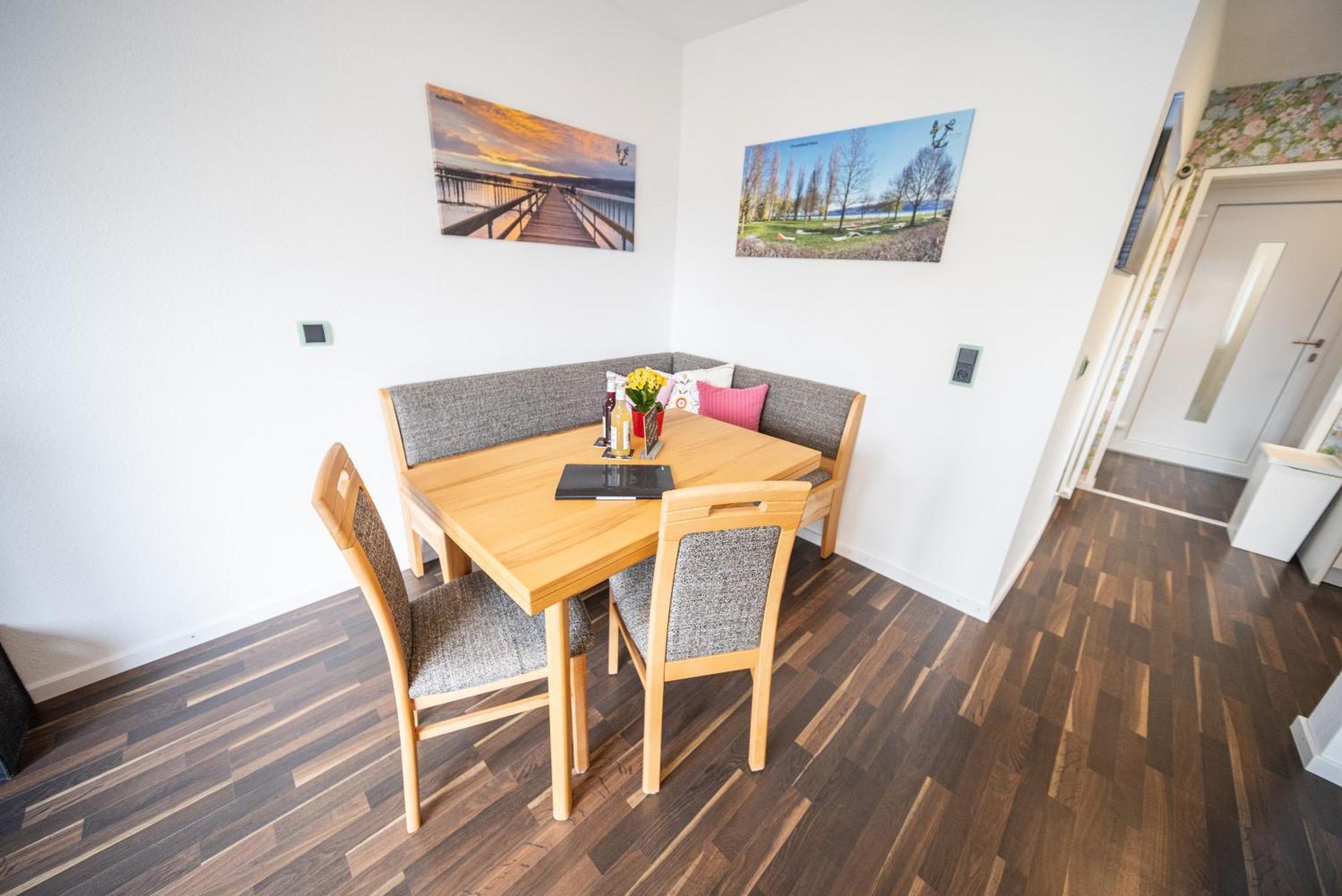 Hoeri-nest Seeblick-appartement Gaienhofen (Baden-Wurttemberg)